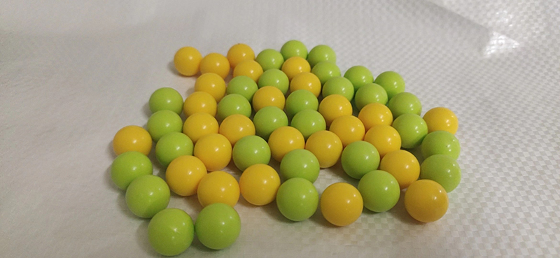 Colored plastic balls 